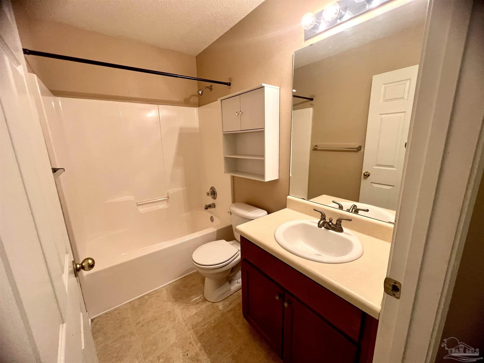 4830 Ribault Lane Milton, FL 32570 - Photo 18 of 23 Gallery Image 18