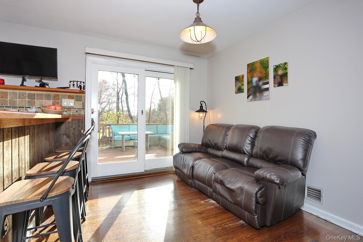 19 Augur Road Suffern, NY 10901 - Photo 7 of 35 Gallery Image 7