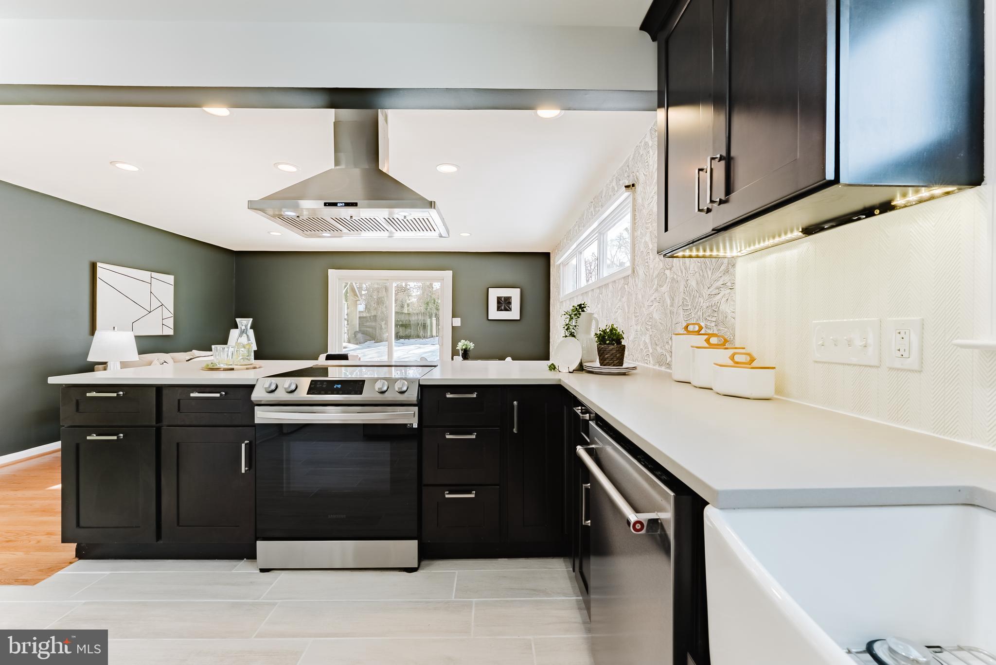 4148 Addison Road Fairfax, VA 22030 - Photo 13 of 43