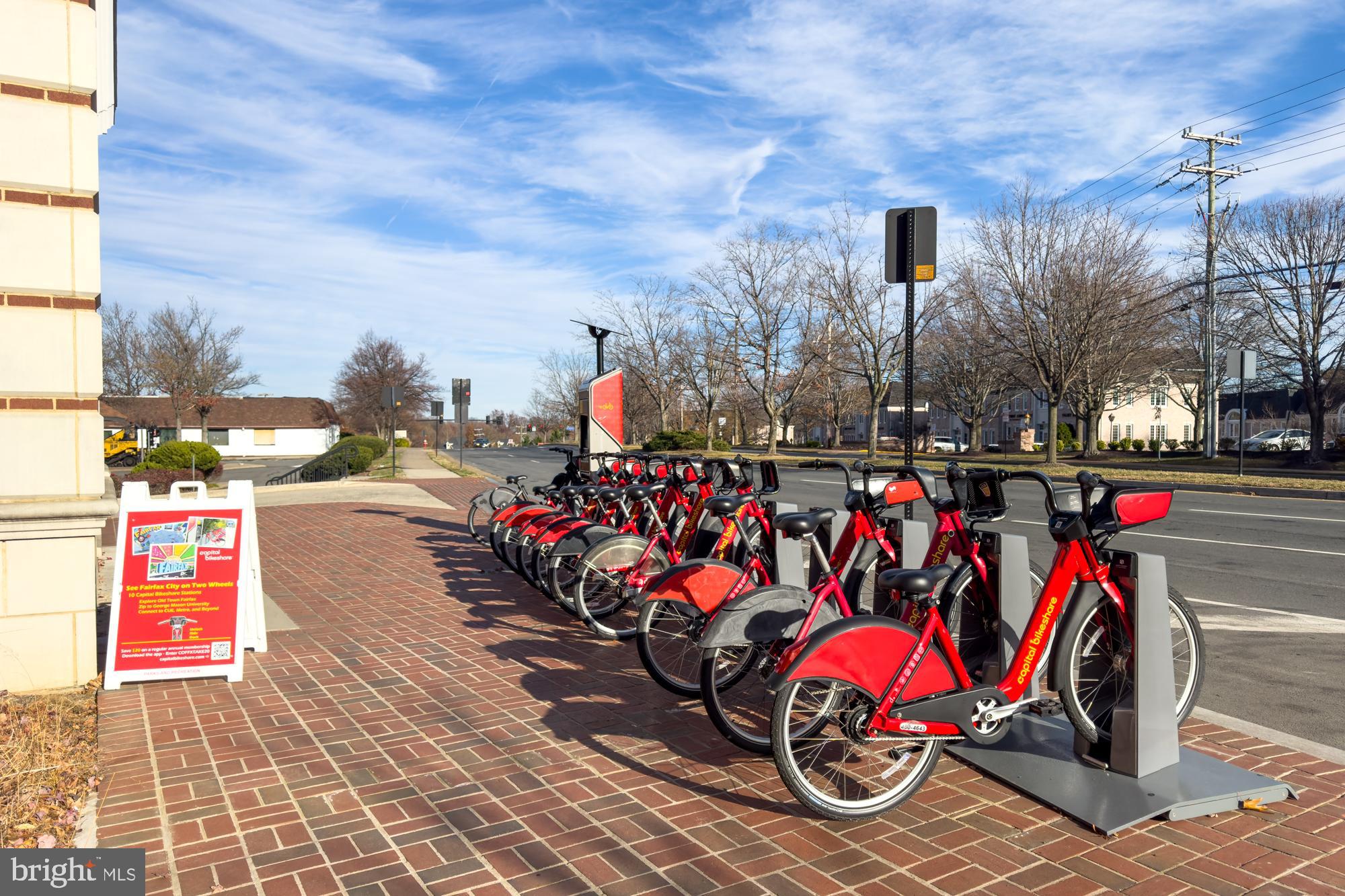 4148 Addison Road Fairfax, VA 22030 - Photo 39 of 43 Downtown Fairfax City