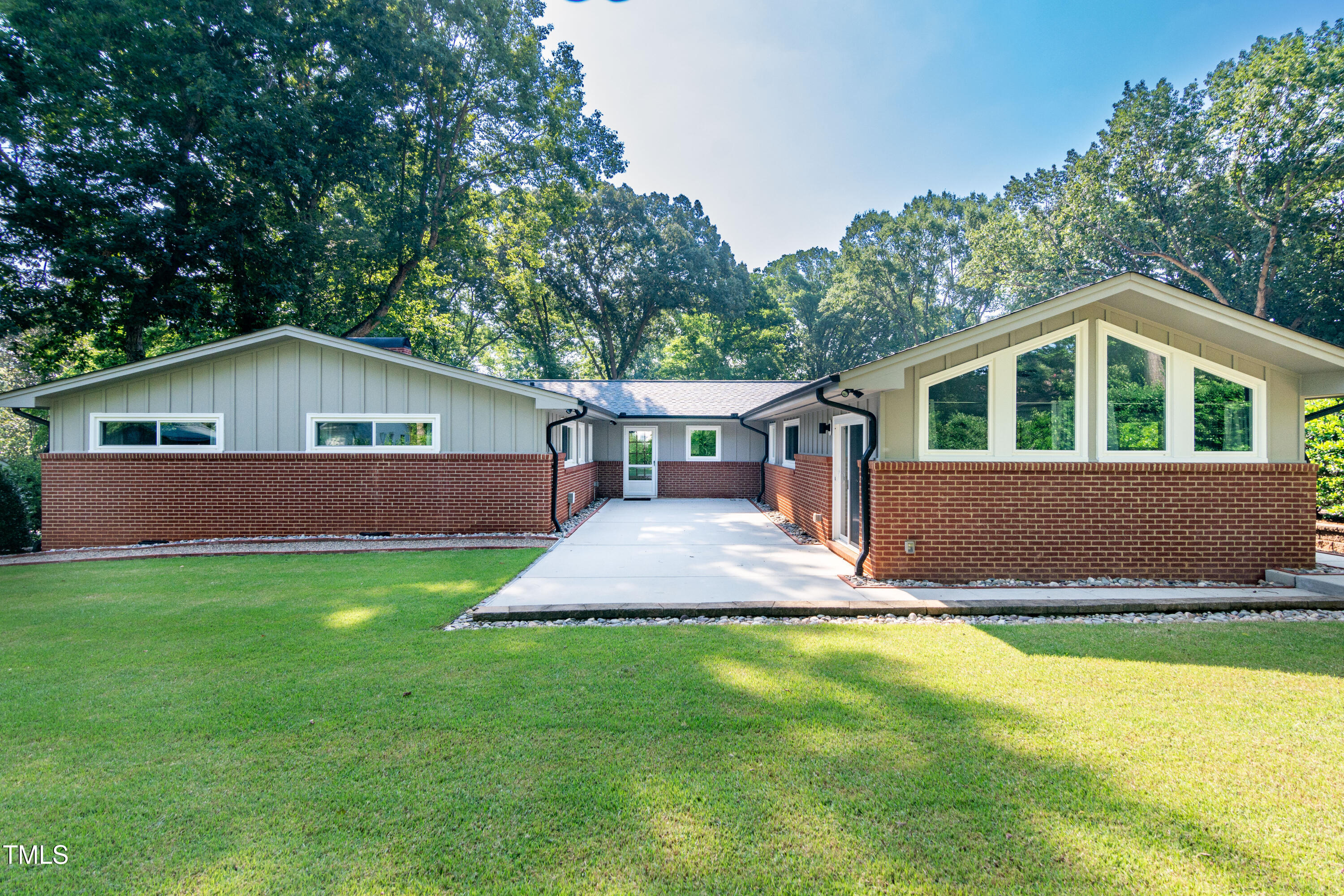 3711 Corbin Street Raleigh, NC 27612 - Photo 48 of 65 RJP_X_5177