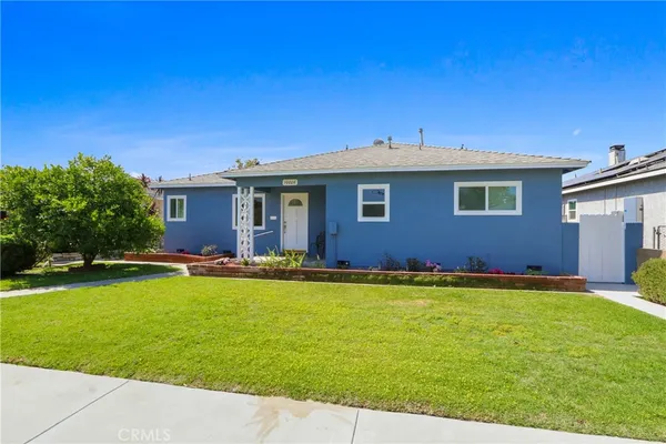 $799,000 | 10006 Van Ruiten Street, Bellflower, CA 90706