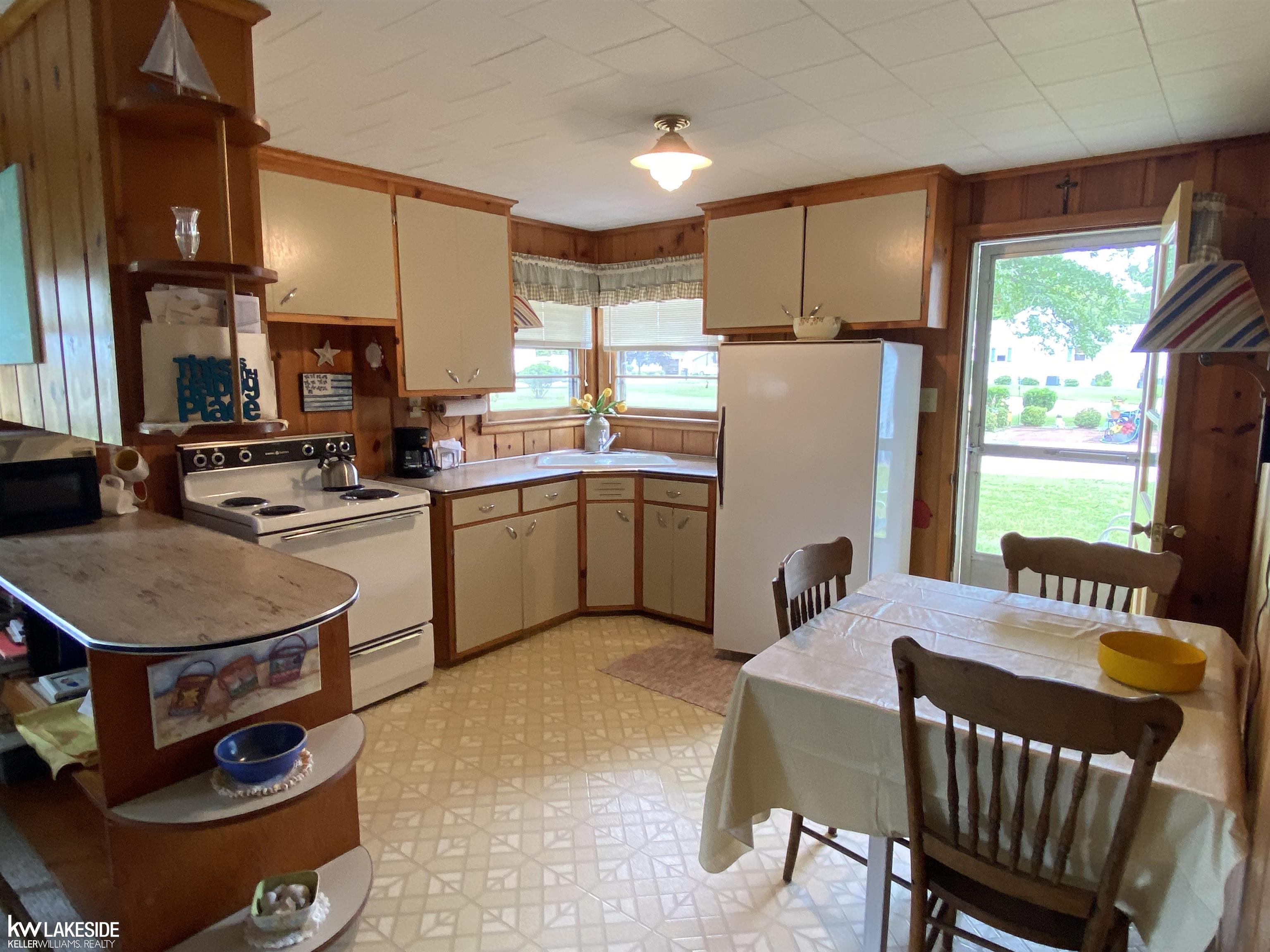 7637 Port Austin Road Pigeon, MI 48755 - Photo 11 of 14