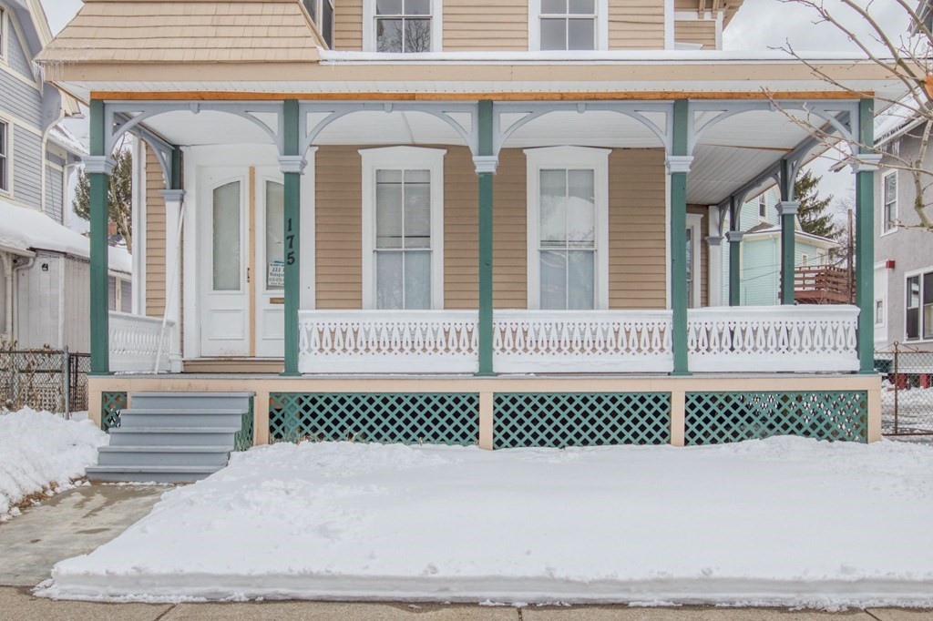 175 St James Avenue Springfield, MA 01109 - Photo 5 of 20 Gallery Image 5