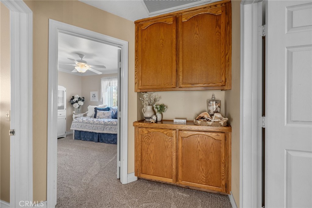 10684 Lakeview Road Yucaipa, CA 92399 - Photo 36 of 63 Upstairs hallway w/storage cabinets