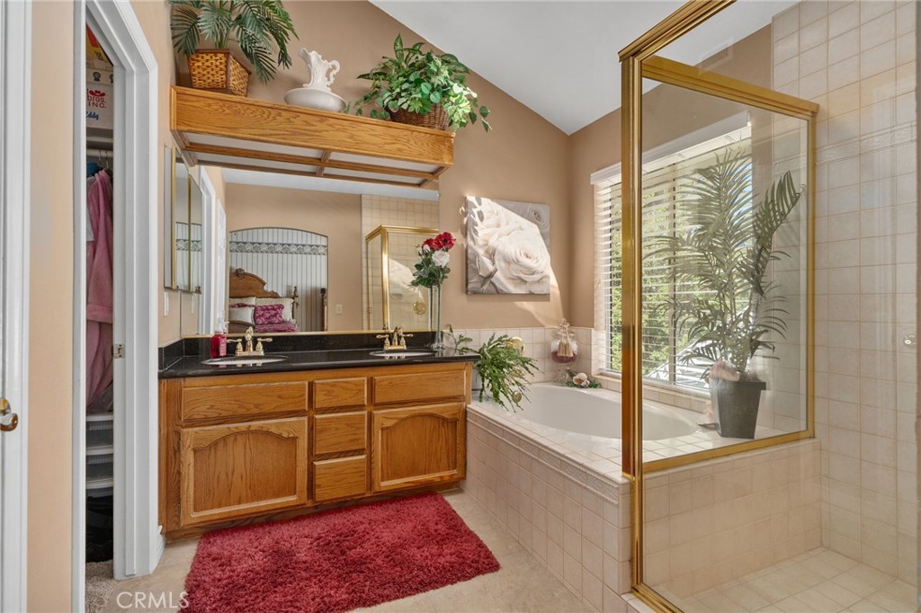 10684 Lakeview Road Yucaipa, CA 92399 - Photo 40 of 63 3-piece ensuite bath