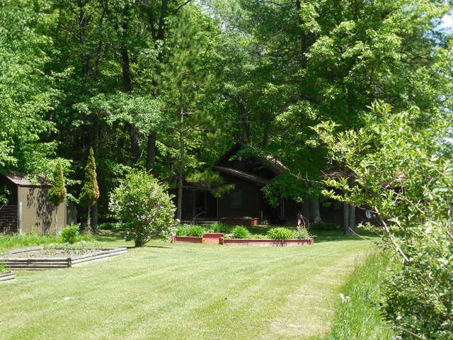 938 South Castor Road Shepherd, MI 48883 - Photo 19 of 25 1828221-19.JPG
