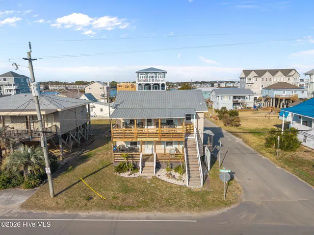 $829,900 | 1119 Carolina Beach Avenue North, Carolina Beach, NC 28428