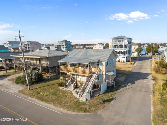 $829,900 | 1119 Carolina Beach Avenue North, Carolina Beach, NC 28428
