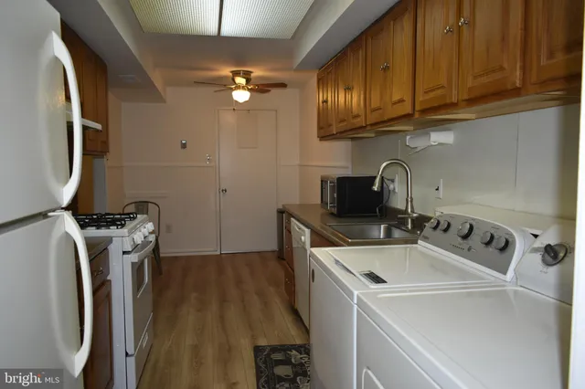 $2,475 | 10247 Prince Place, Unit 30201, Upper Marlboro, MD 20774