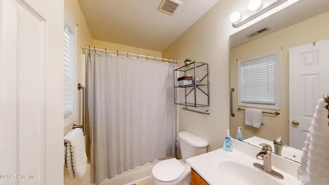 $249,900 | 202 Victory Way, Jacksonville, NC 28540