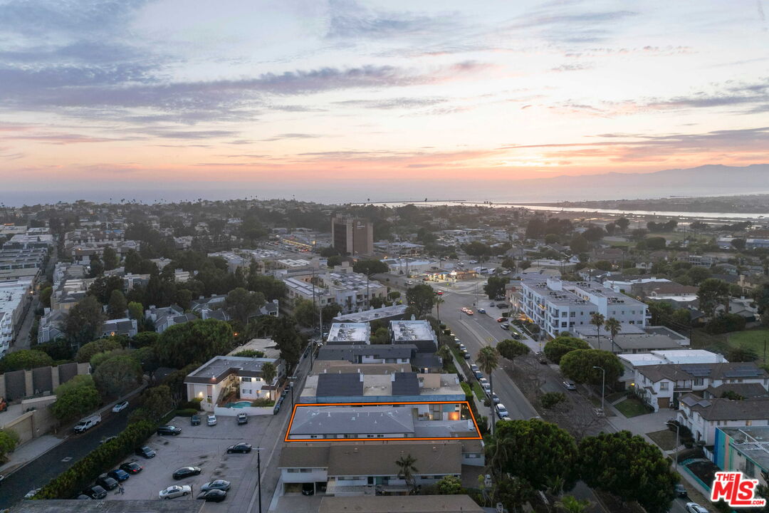 7832 West Manchester Avenue Playa del Rey, CA 90293 - Photo 12 of 13