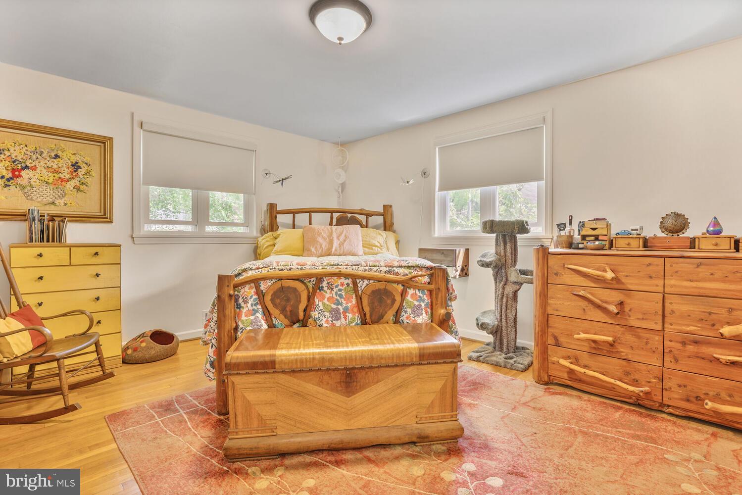 406 Pershing Drive Silver Spring, MD 20910 - Photo 10 of 27 a living room with furniture and a dresser