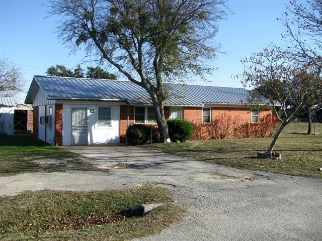 234 Putnam Street Evant, TX 76525 - Photo 2 of 13
