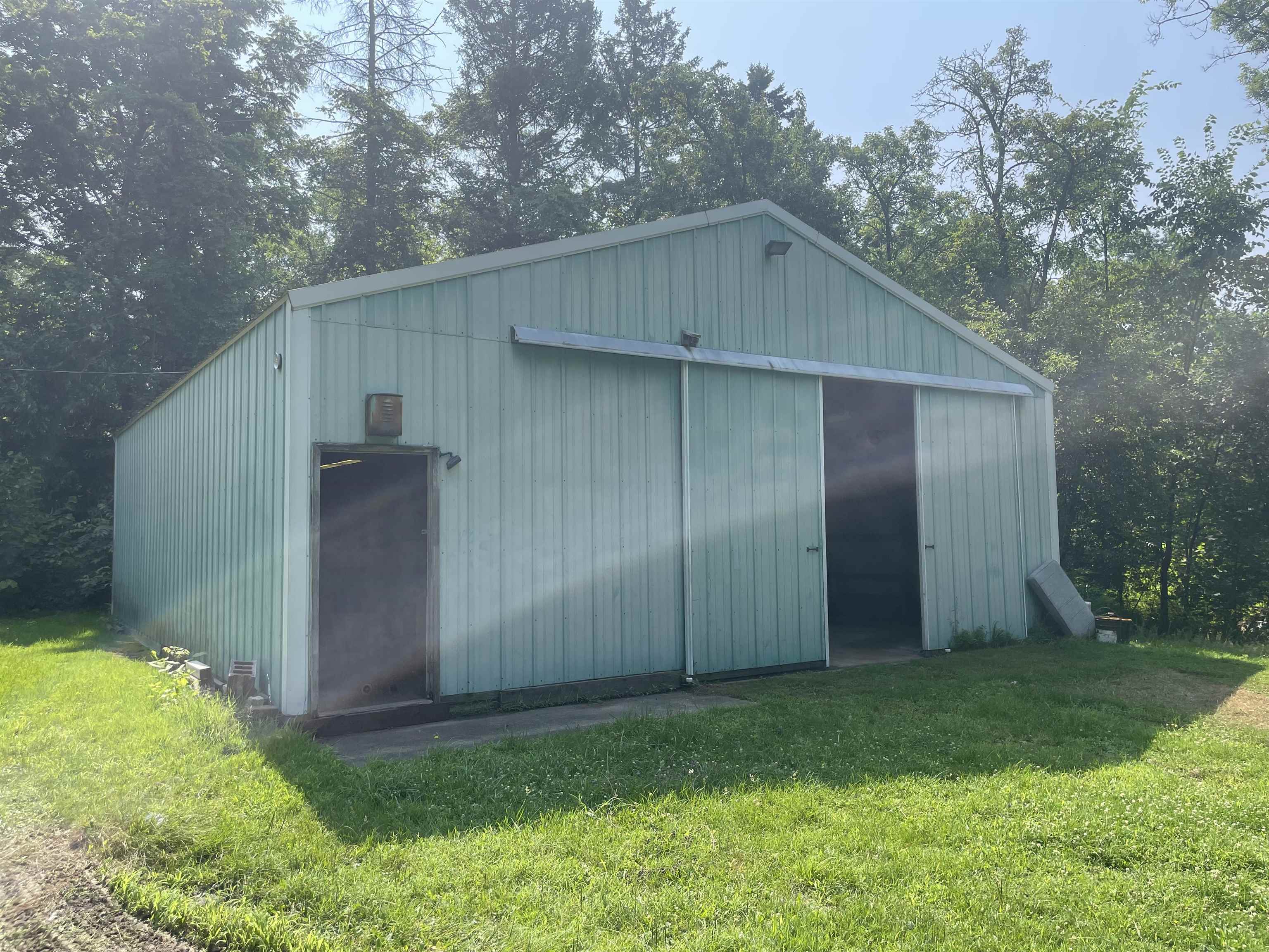 2929 Casey Road Saginaw, MI 48601 - Photo 1 of 6