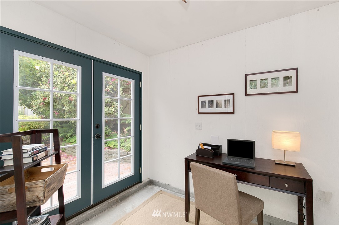 19209 90th Avenue Northeast Bothell, WA 98011 - Photo 22 of 25 Gallery Image 22