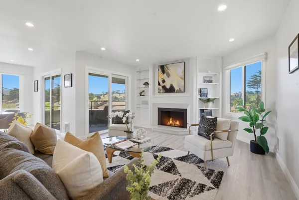 $759,888 | 109 South Lake Merced Hills, Unit 3E, San Francisco, CA 94132