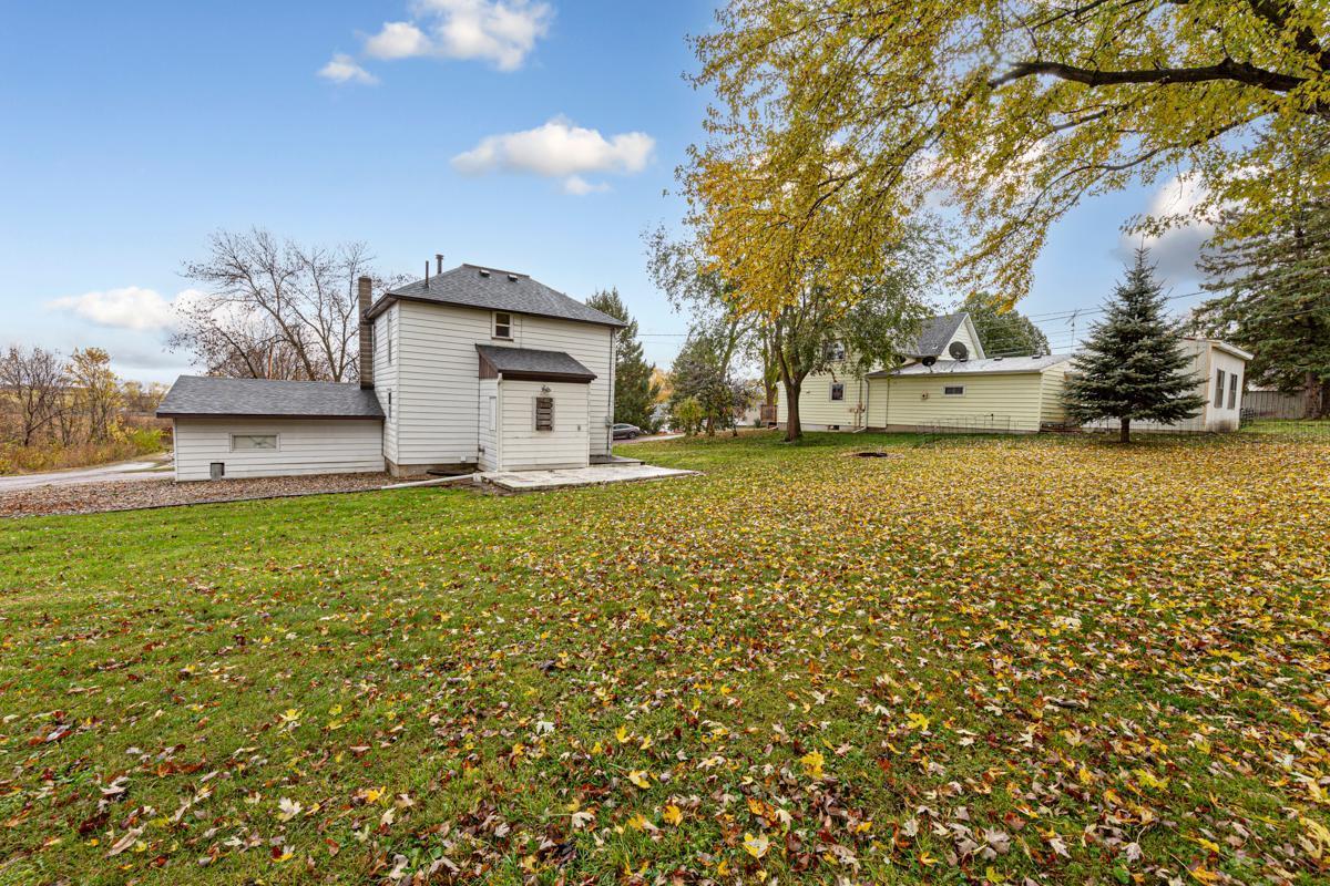 303 3rd Street North Ellendale, MN 56026 - Photo 8 of 30