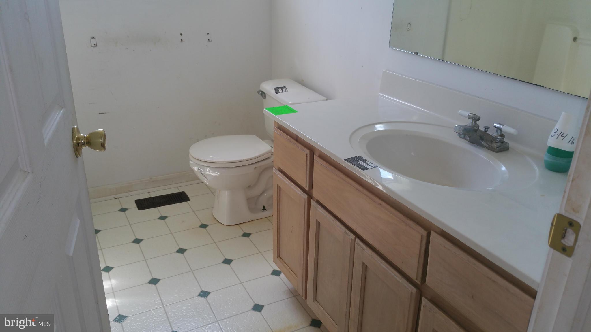 4925 Piney Neck Road Rock Hall, MD 21661 - Photo 14 of 15 Bath