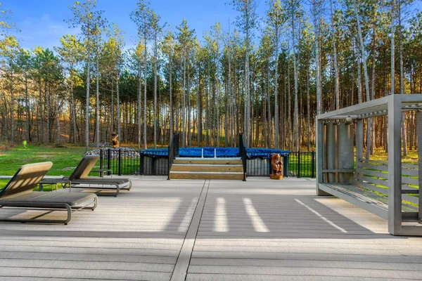$739,000 | 222 County Rd Z, Nekoosa, WI 54457