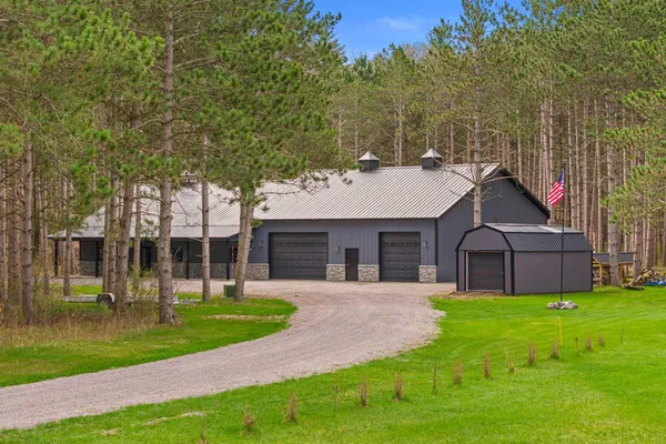 $739,000 | 222 County Rd Z, Nekoosa, WI 54457