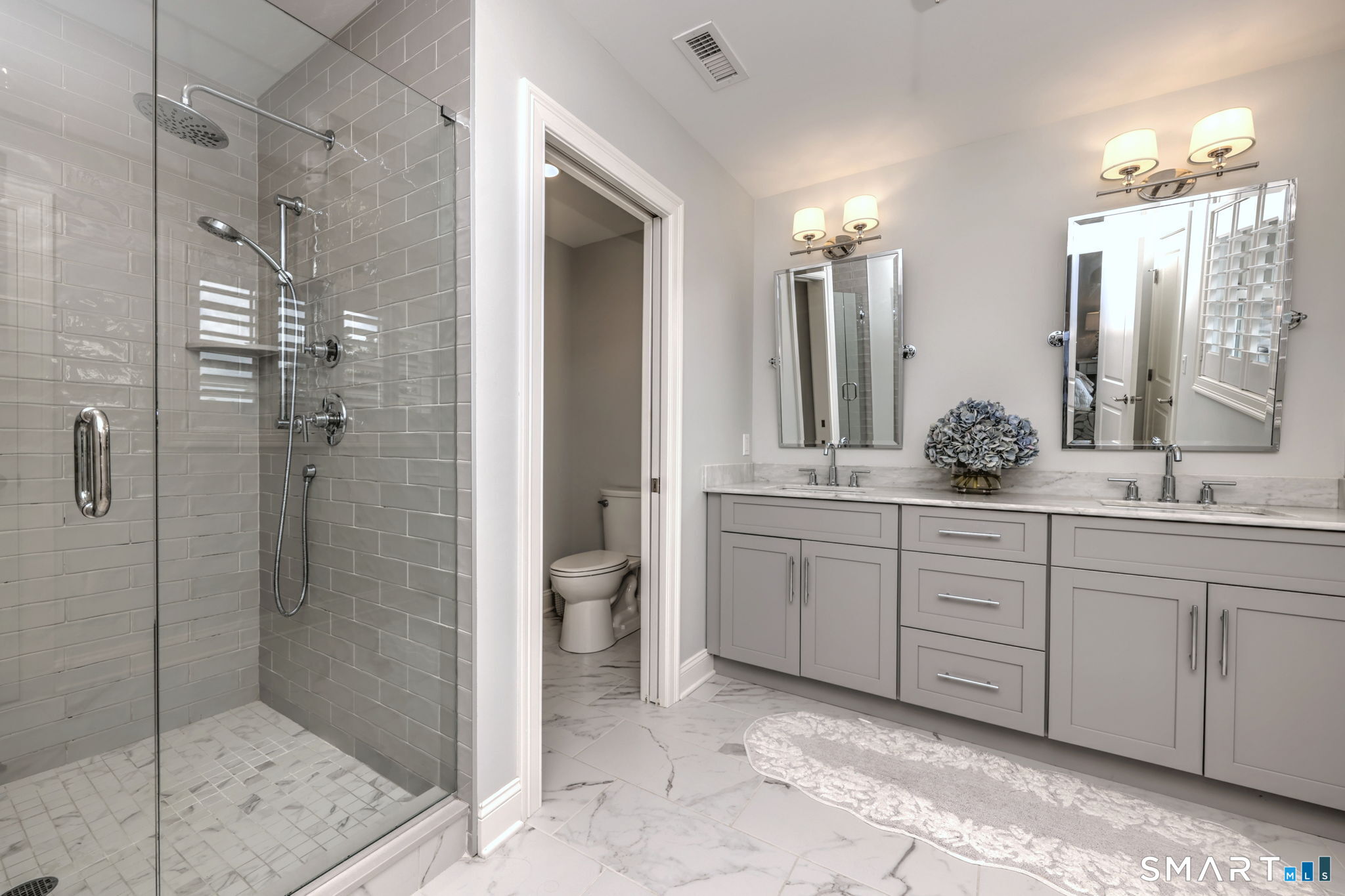 184 Wells View Road, Unit 184 Shelton, CT 06484 - Photo 19 of 40 Primary Bathroom