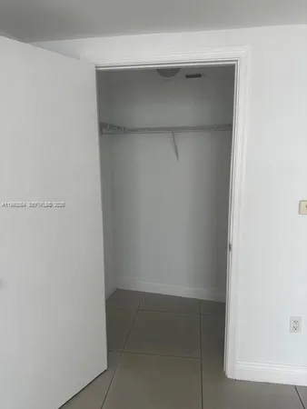 $2,100 | 1750 North Bayshore Drive, Unit 5008, Miami, FL 33132
