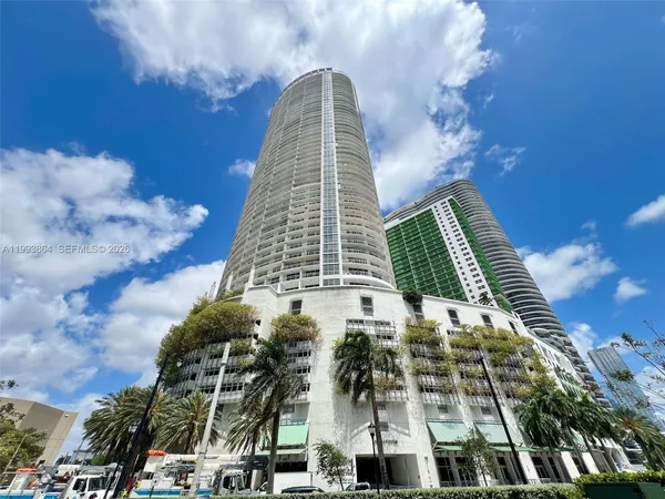 $2,100 | 1750 North Bayshore Drive, Unit 5008, Miami, FL 33132