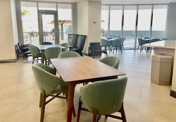 $2,100 | 1750 North Bayshore Drive, Unit 5008, Miami, FL 33132