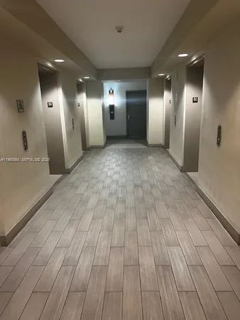 $2,100 | 1750 North Bayshore Drive, Unit 5008, Miami, FL 33132