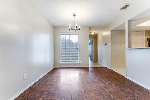 $1,990 | 5565 Preston Oaks Road, Unit 237, Dallas, TX 75254