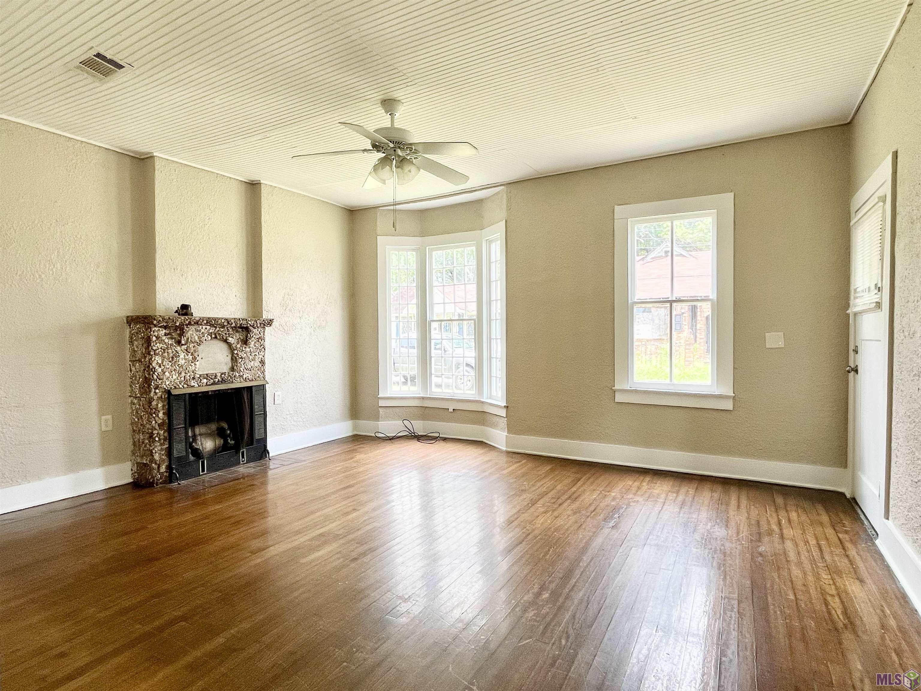 2410 Willow Street Baton Rouge, LA 70802 - Photo 3 of 17 Gallery Image 3