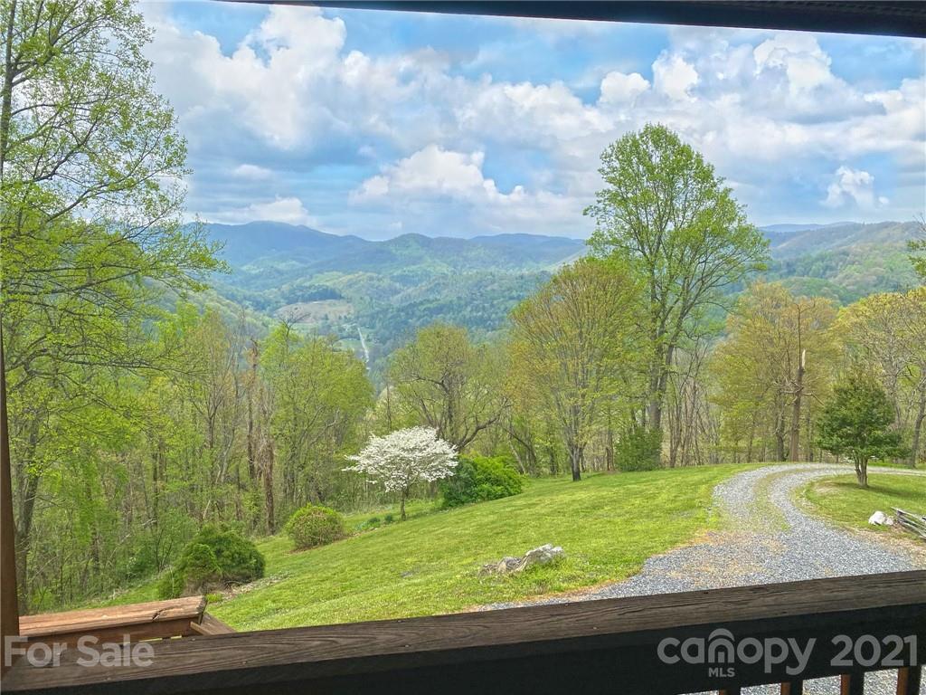 1307 W Road Hot Springs, NC 28743 - Photo 4 of 48 Gallery Image 4