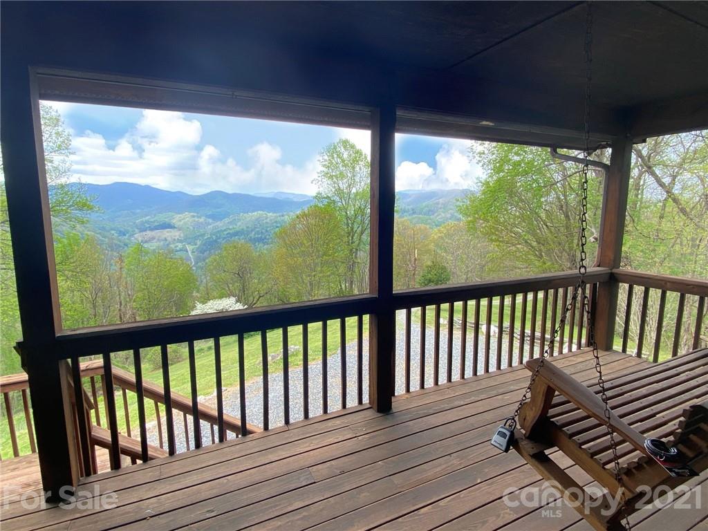1307 W Road Hot Springs, NC 28743 - Photo 5 of 48 Gallery Image 5