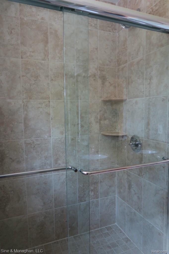 867 Fisher Road Grosse Pointe, MI 48230 - Photo 19 of 39 img_1240.jpg