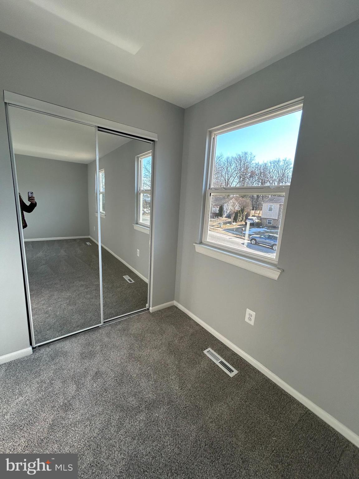 238 Ternwing Drive Arnold, MD 21012 - Photo 13 of 22 an empty room with windows and closet