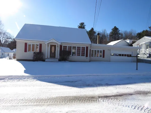 $175,000 | 31 Williamson Avenue, Berlin, NH 03570