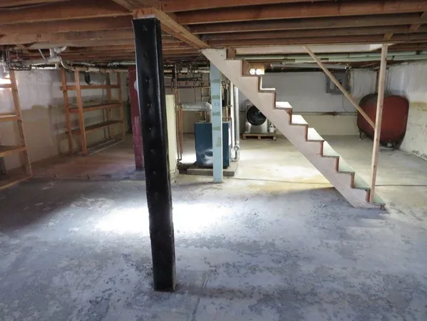 $165,000 | 31 Williamson Avenue, Berlin, NH 03570