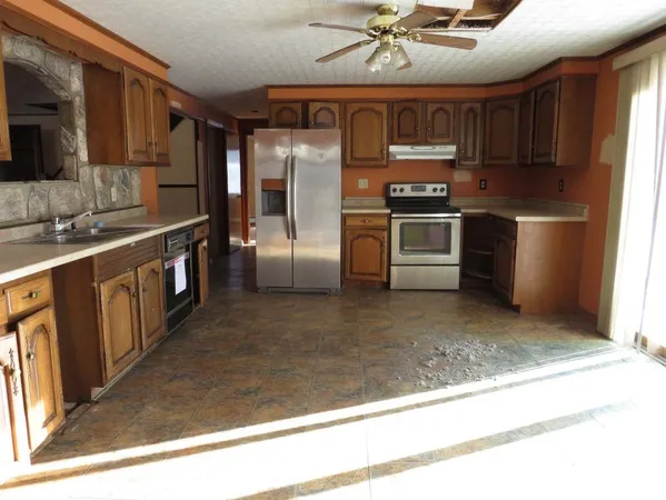 $165,000 | 31 Williamson Avenue, Berlin, NH 03570