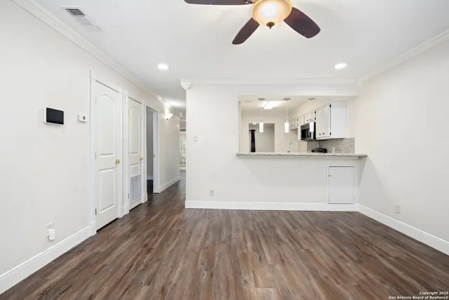 $209,900 | 5222 East Rolling Ridge Drive, San Antonio, TX 78228