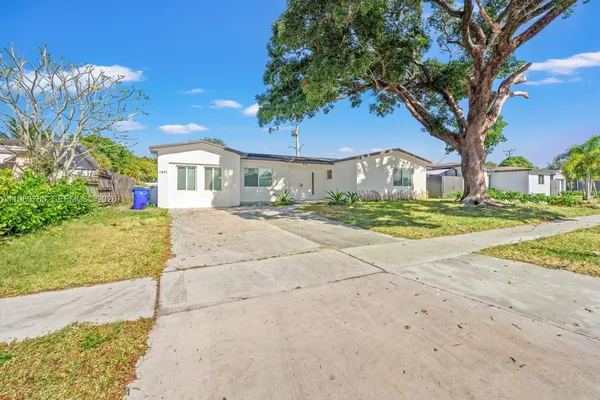 $589,000 | 7971 Northwest 3rd Place, Margate, FL 33063
