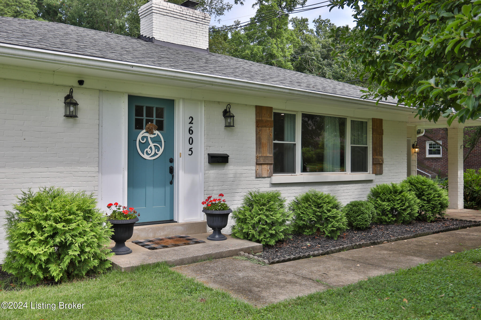 2605 Denham Road Louisville, KY 40205 - Photo 2 of 28 2605 Denham Rd-22