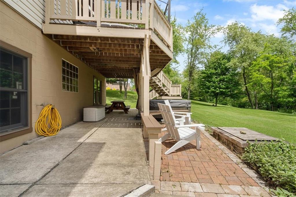 284 McKee Road Washington, PA 15301 - Photo 31 of 35 a view of outdoor seating