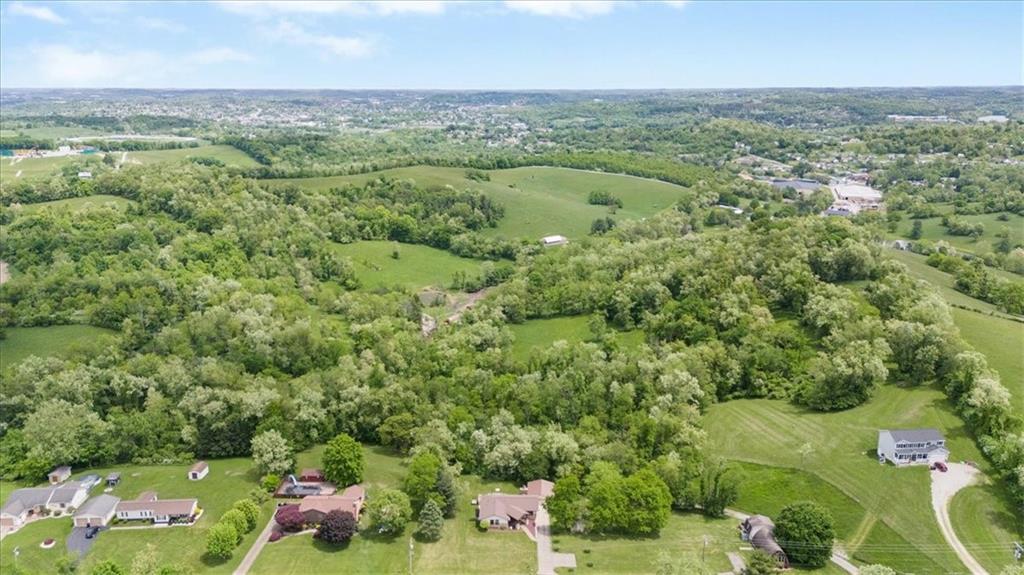 284 McKee Road Washington, PA 15301 - Photo 35 of 35 an aerial view of residential houses with outdoor space and trees