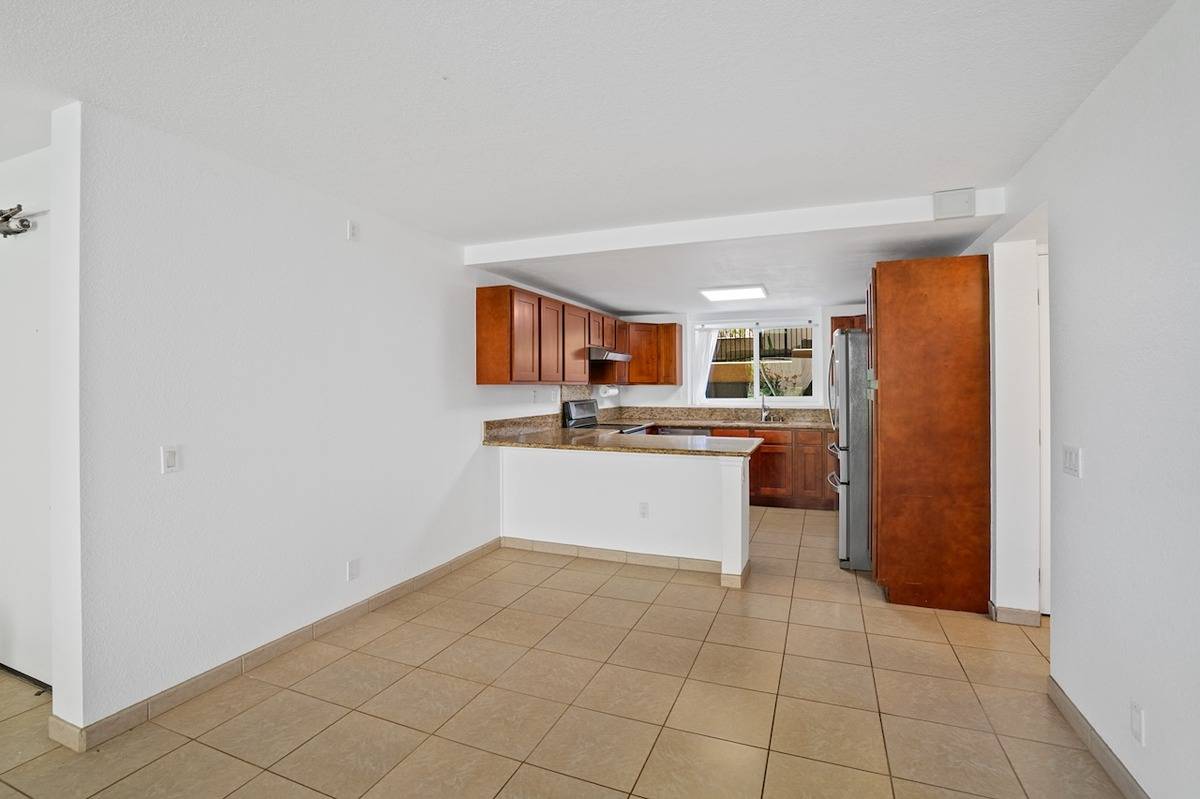 1661 Pee Road, Unit I102 Koloa, HI 96756 - Photo 4 of 17 Gallery Image 4