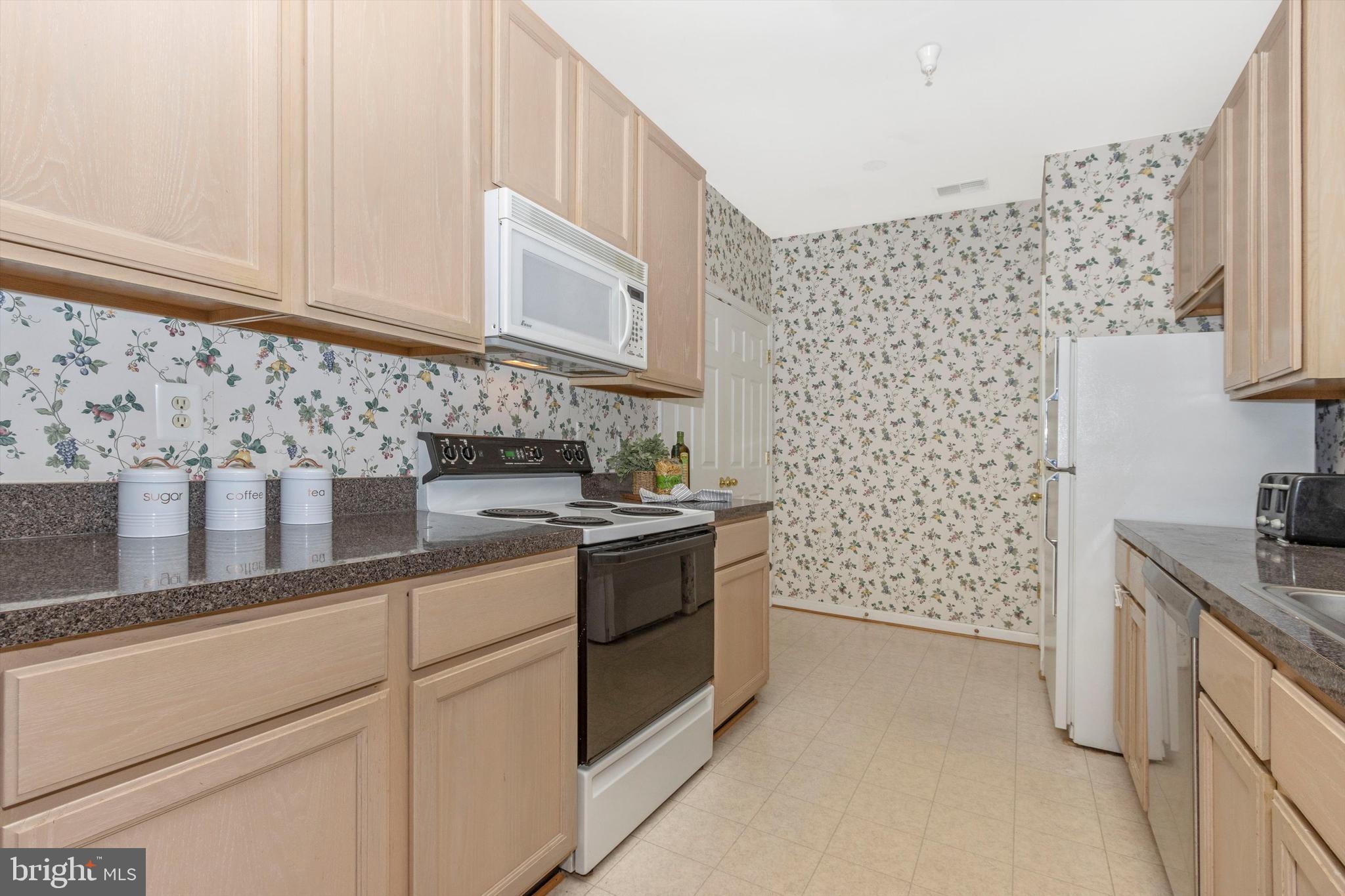 12700 Found Stone Road, Unit 203 Germantown, MD 20876 - Photo 13 of 31 Gallery Image 13