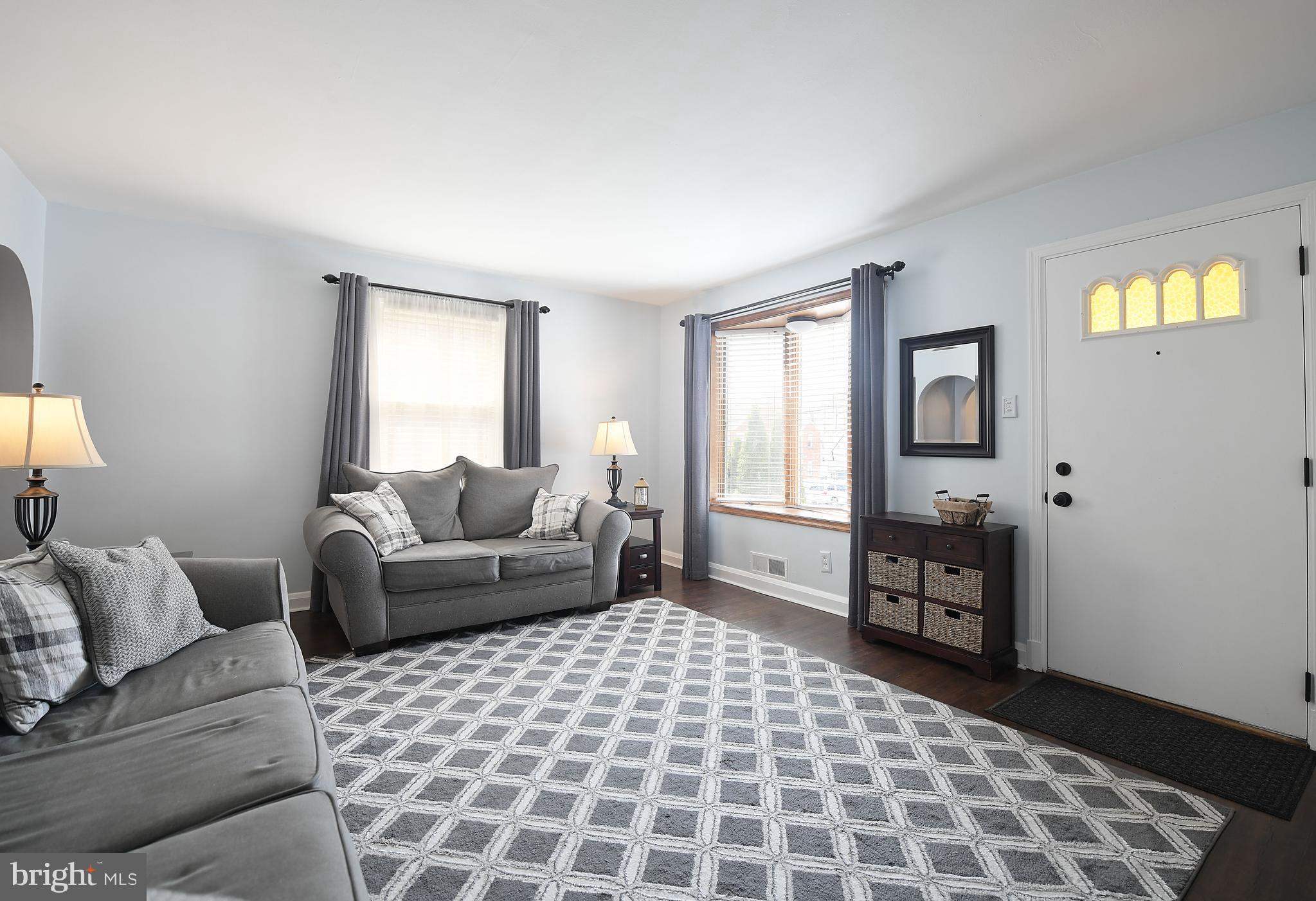 2828 Topaz Road Baltimore, MD 21234 - Photo 8 of 32 Gallery Image 8