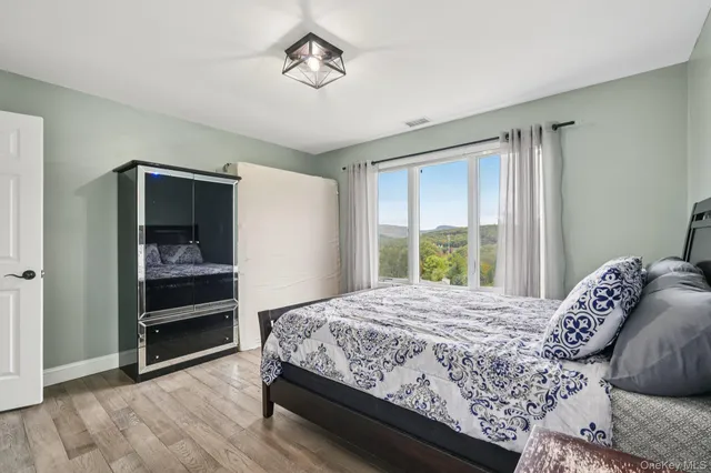 $1,350,000 | 12 Johnson Drive, Stony Point, NY 10980