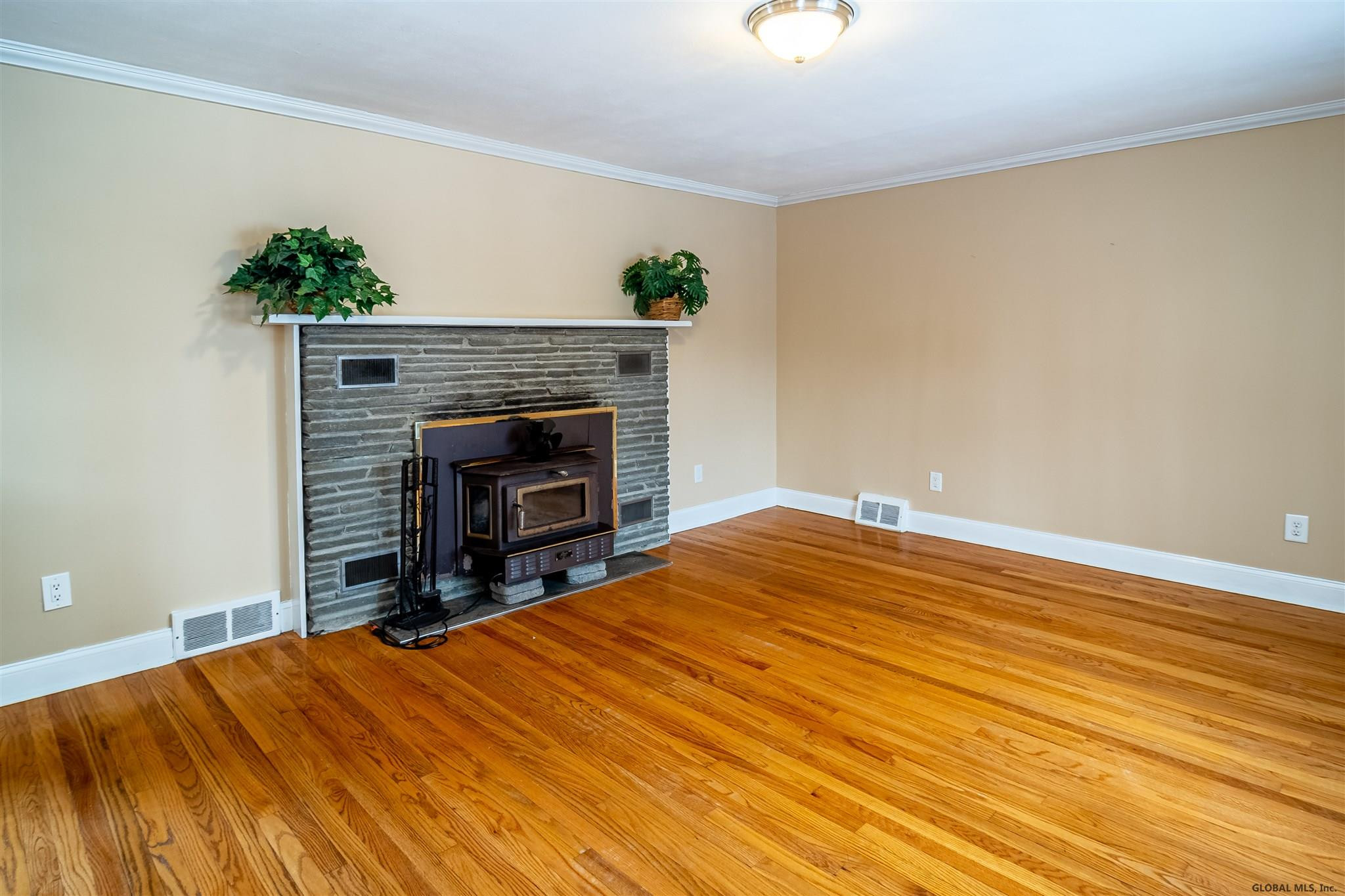 120 Albermarle Road Scotia, NY 12302 - Photo 16 of 33 Photo 16