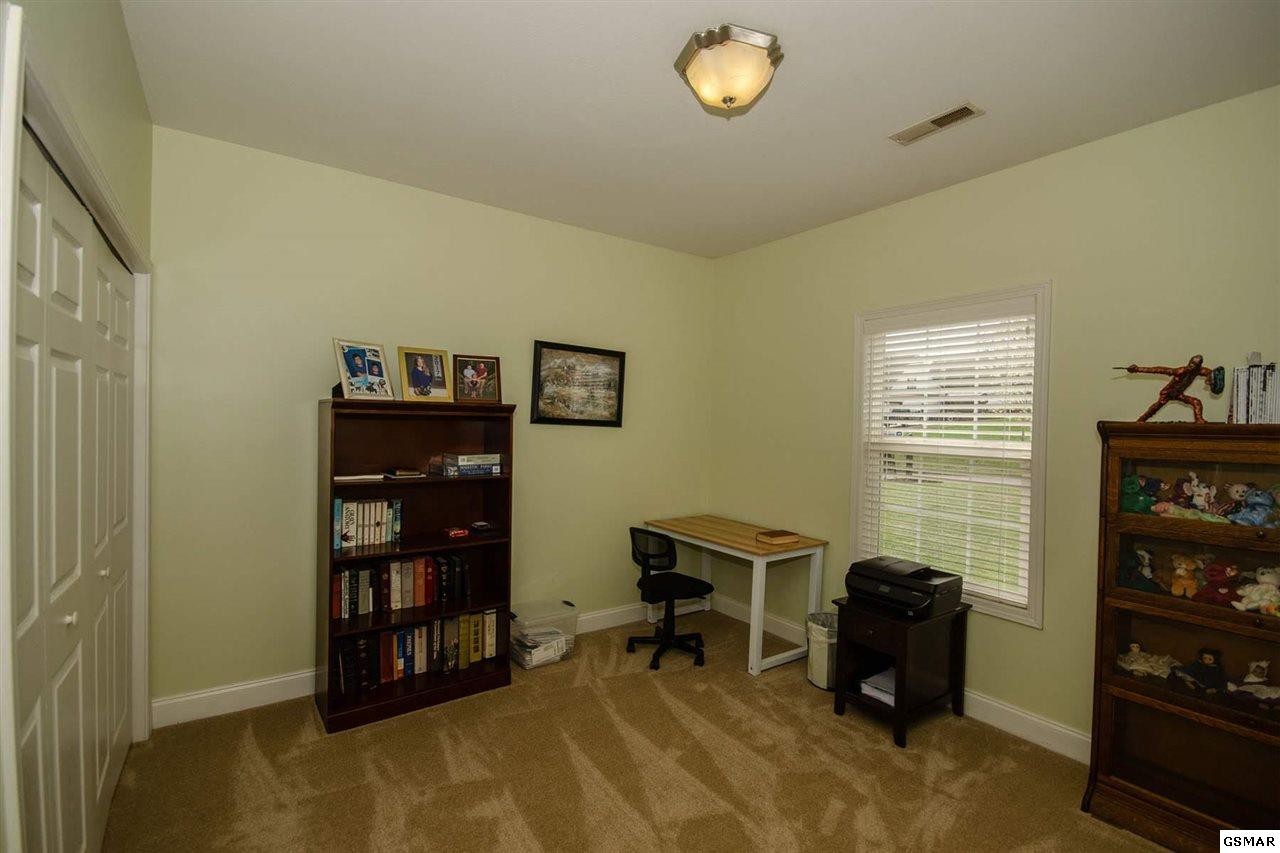 136 Raspberry Drive New Market, TN 37820 - Photo 18 of 27 Gallery Image 18